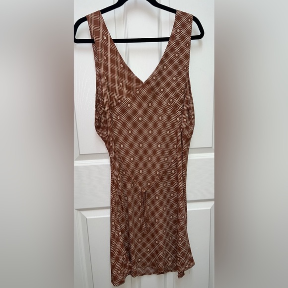 🤎 NWT! Brown Hatch Floral Summer Dress - Picture 4 of 4